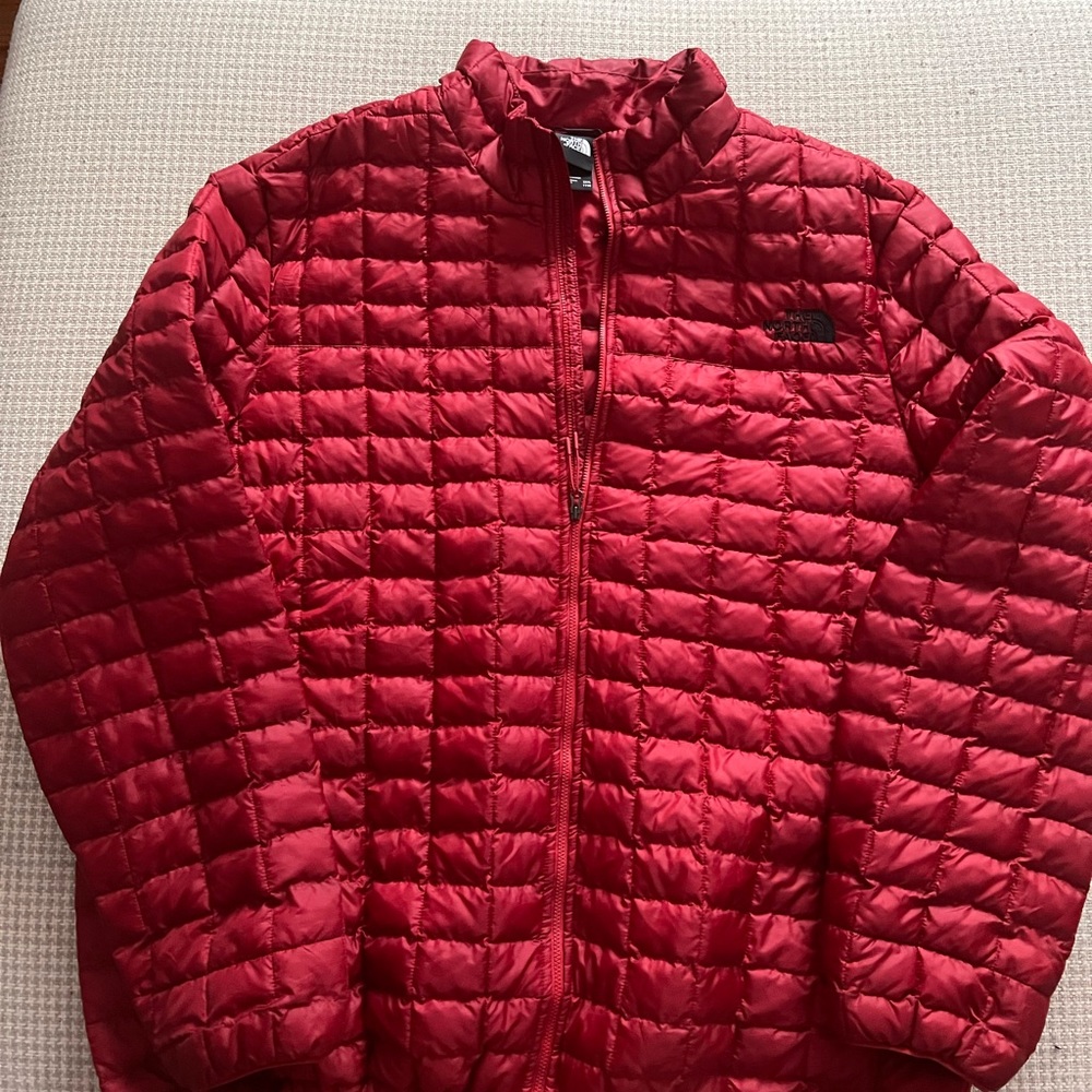 Mens Red light puffer